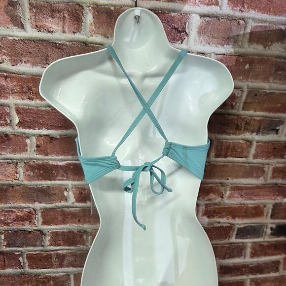 Shade & Shore Bikini Top 34D Green Triangle V Wire Ribbed Removable Cups Chic - Picture 6 of 6